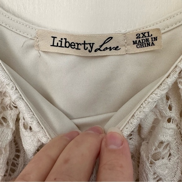 Liberty Love Crochet Cream Top Sleeveless Y2K Fairy Asymmetrical  Size 2XL - Picture 5 of 10
